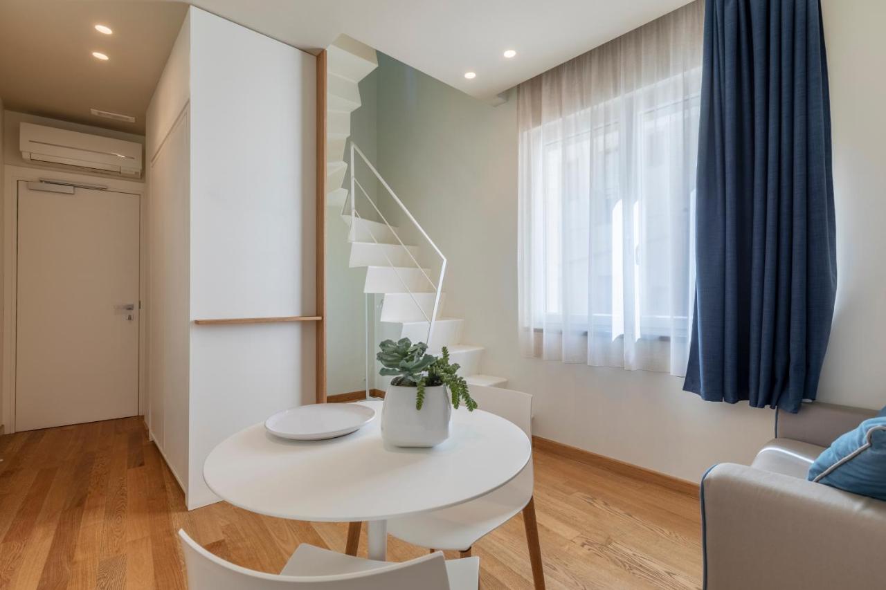 Gaura Apartments ตราปานี ภายนอก รูปภาพ