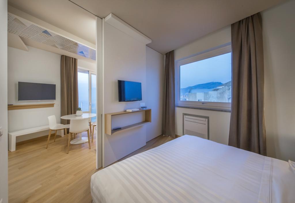 Gaura Apartments ตราปานี ห้อง รูปภาพ