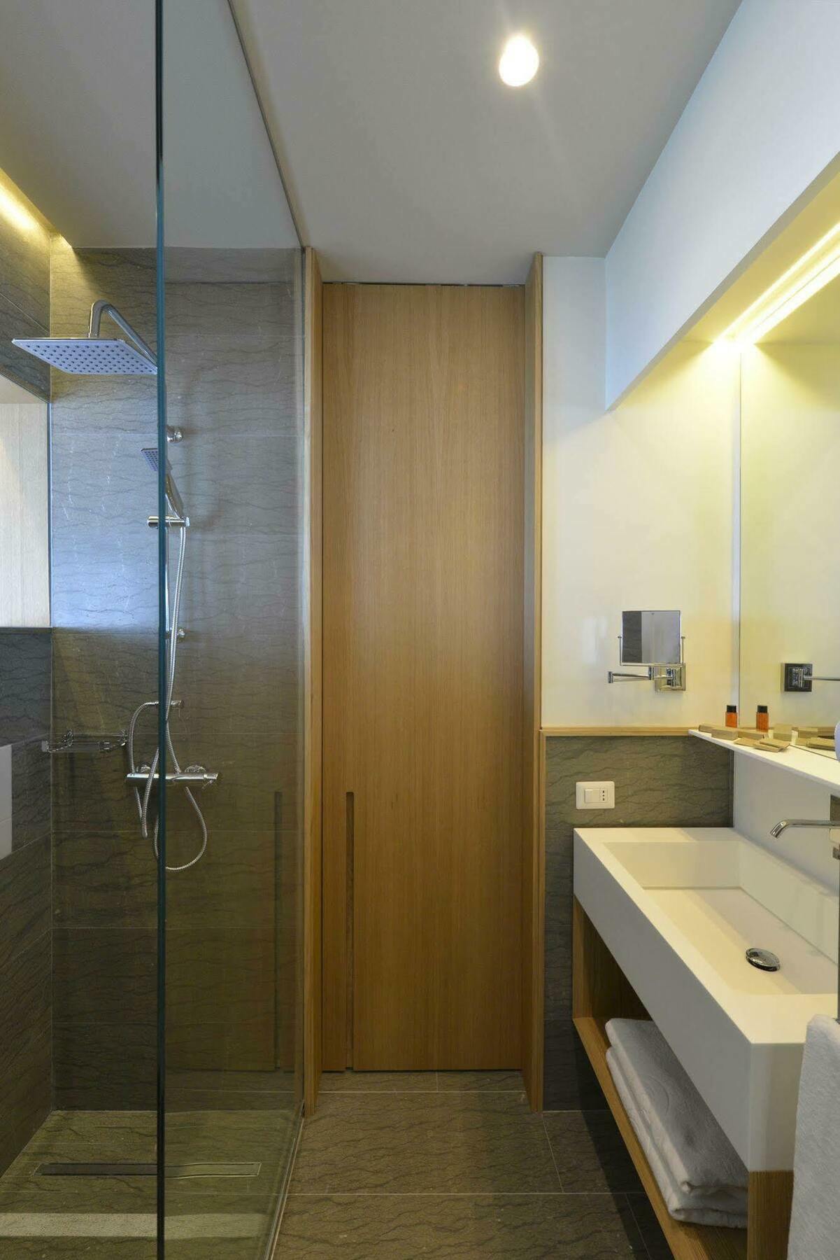 Gaura Apartments ตราปานี ภายนอก รูปภาพ